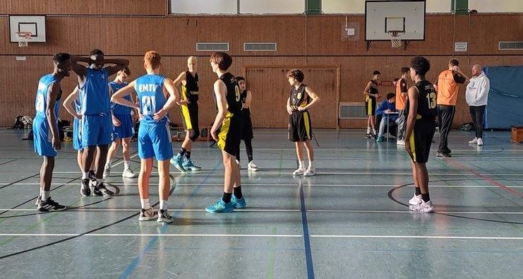 vor dem Spiel gleich geht's los!